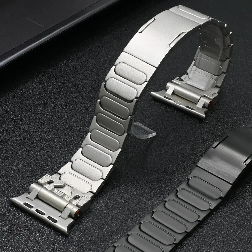 Titanium Metal Strap for Apple Watch 10 46mm Ultra 1 2 49mm Luxury Men Bracelet for Iwatch Series 9 8 7 6 5 4 Se 45mm 44mm Band Pinnacle Luxuries